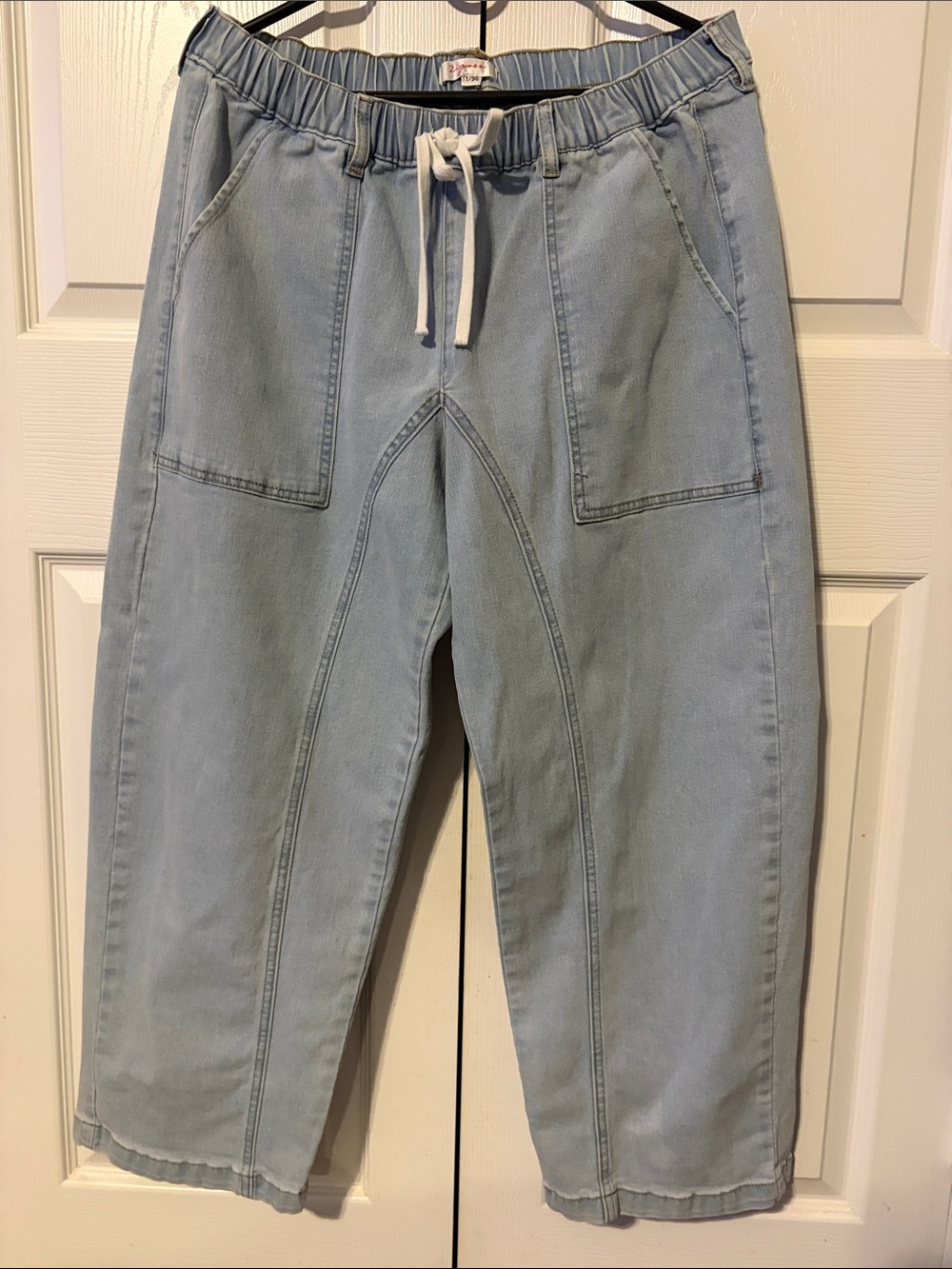 Light Blue Drawstring Womans barrel Jeans